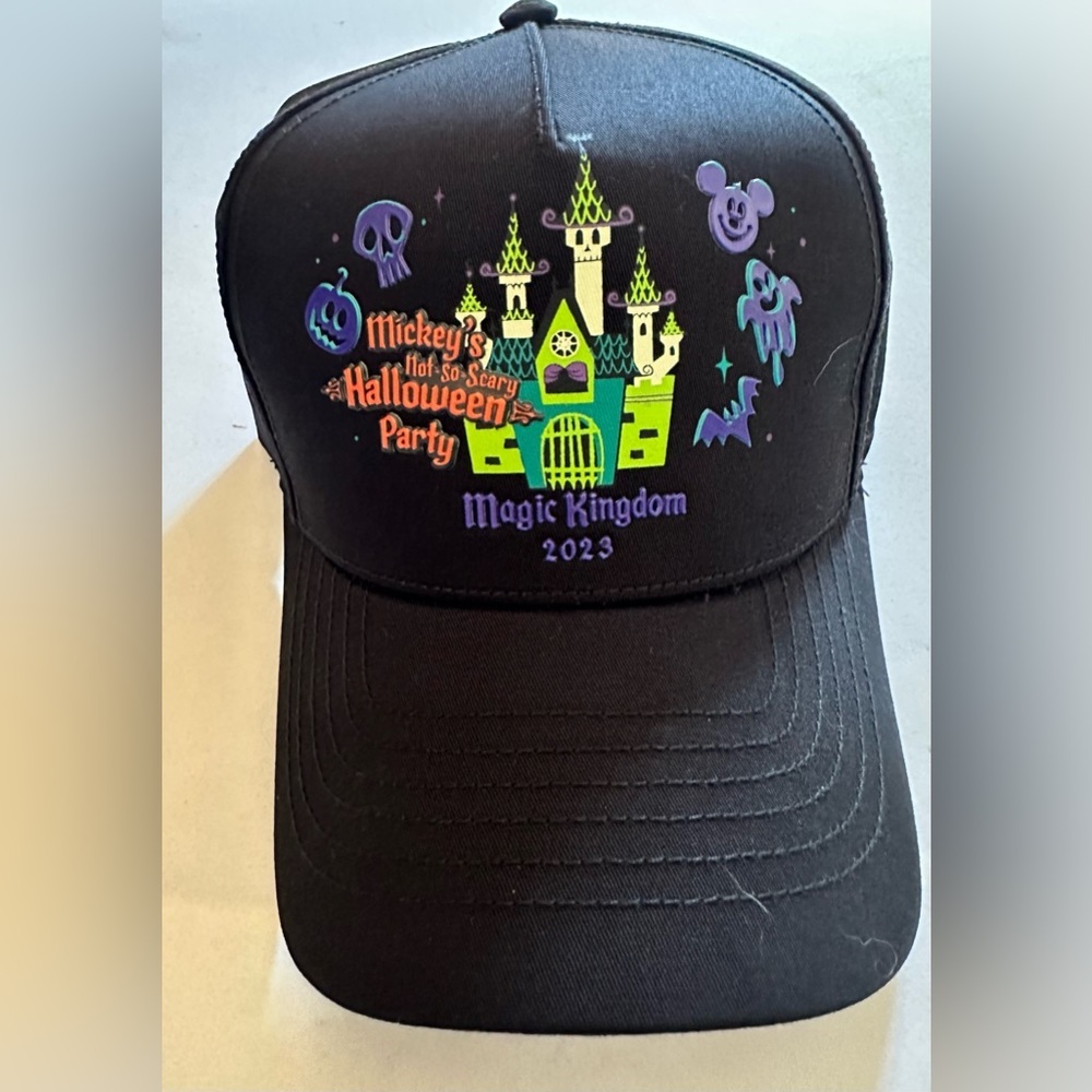 2023 Mickeys not so scary Halloween hat brand new